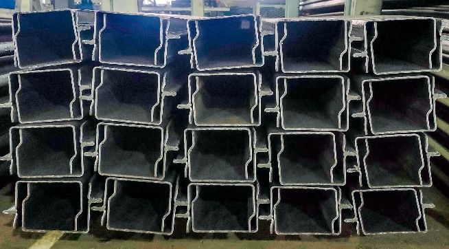 bottom-rails